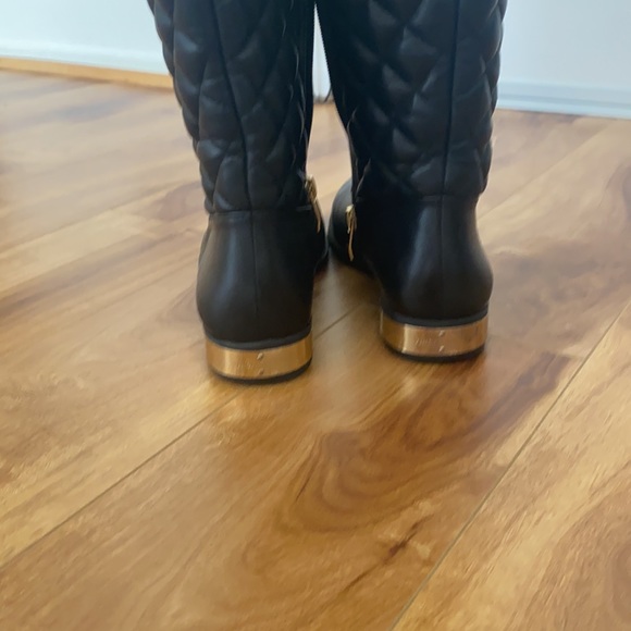 VINCE CAMUTO Foxey 2 Leather Black Knee High Boot Size 8 - Picture 4 of 7